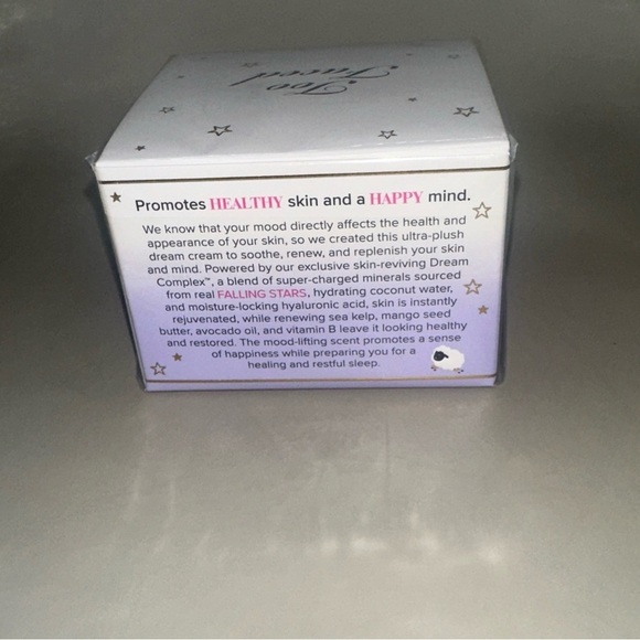 Too Faced Hangover Pillow Cream in White and Purple - Picture 3 of 4